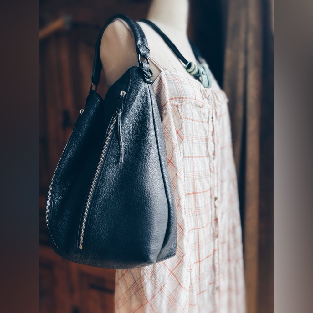 Vintage Rebecca Minkoff Black Pebbled Leather Hobo Bag